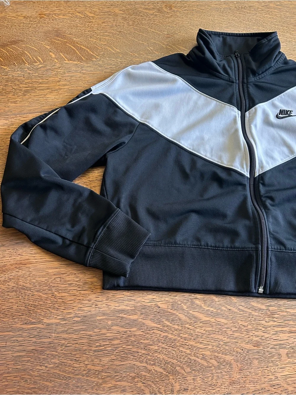 Nike Sportswear Heritage Women's Full Zip Track Cropped Jacket